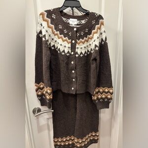NWT Willow & Wind Brown and White Knit Cardigan and pant Set - M